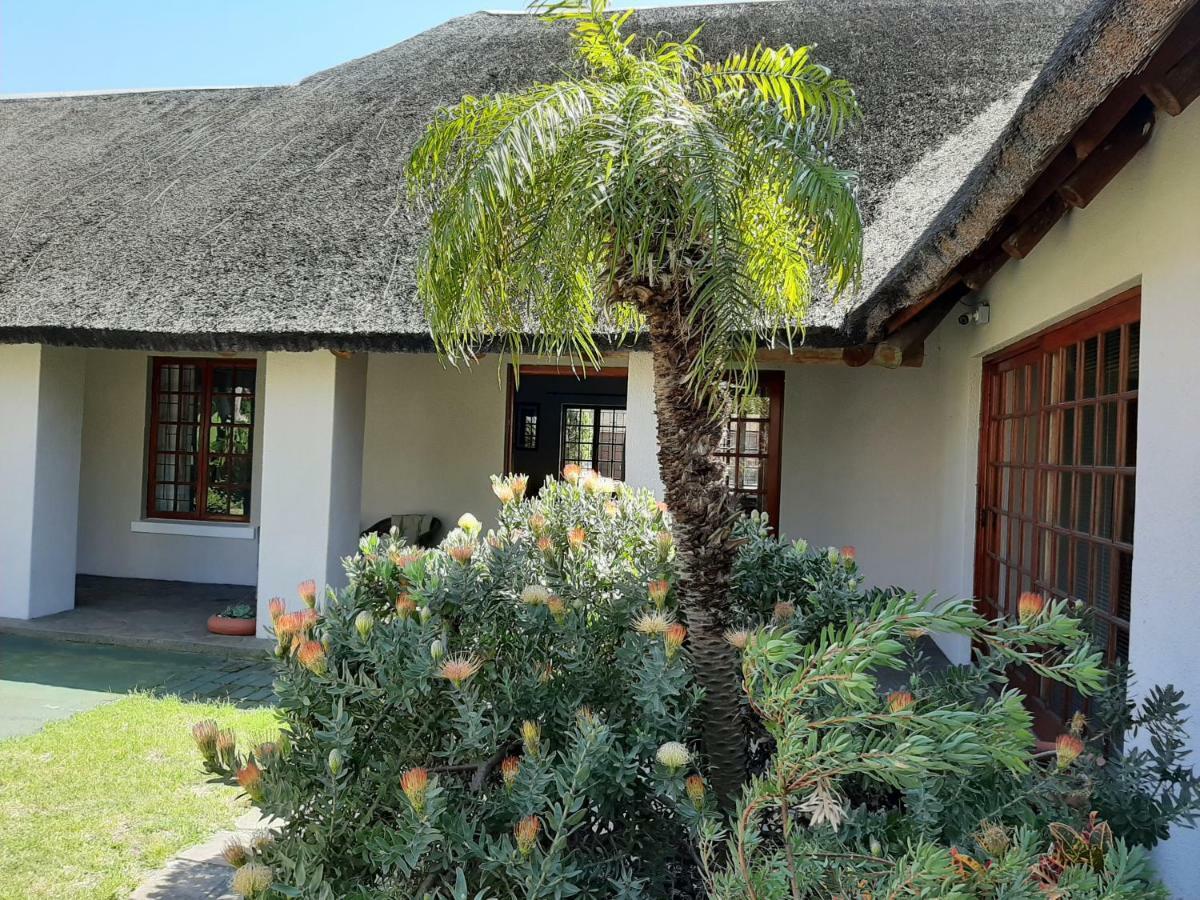 Inkosi Luxury Lodge Parow Exteriör bild